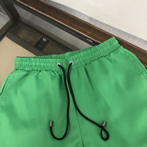 ジバンシイ ビーチパンツ GIVENCHYスーパーコピー 内部に通気性の高いネット裏地付き 家旅行に最適な選択
