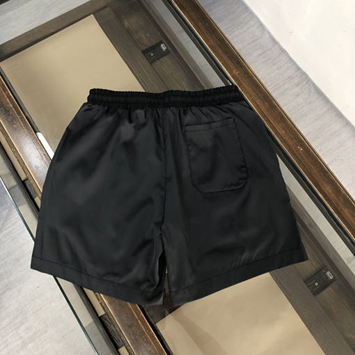 ジバンシイ ビーチパンツ GIVENCHYスーパーコピー 内部に通気性の高いネット裏地付き 家旅行に最適な選択