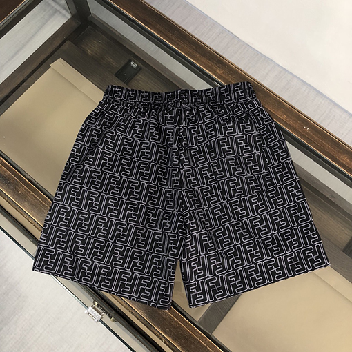 フェンディビーチパンツ スーパーコピー FENDI 網状の生地が内蔵された快適さ抜群なINSのビーチパンツ