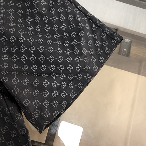 グッチ ビーチパンツ スーパーコピー GUCCI ゆったりとしたシルエットで涼しく快適なホームウェア