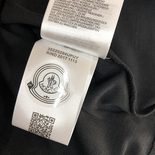 モンクレール 半袖Tシャツ スーパーコピー MONCLER 特別な柔らかさと快適さを持つ専門店シリーズの純綿Tシャツ