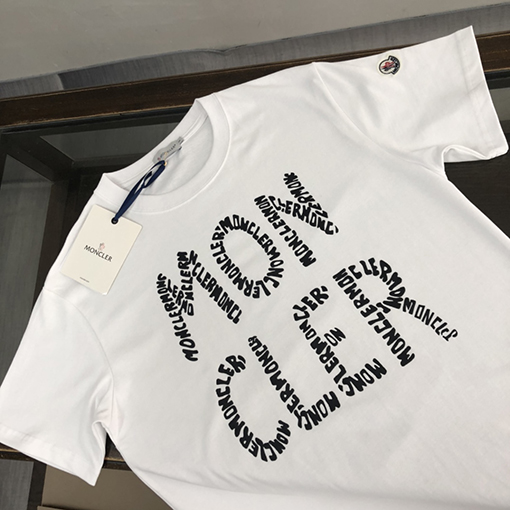 モンクレール 半袖Tシャツ スーパーコピー MONCLER 着心地抜群で、トレンディかつ個性的