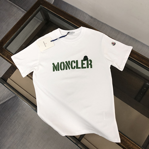 モンクレール 半袖Tシャツ コピー MONCLER すべてのスタイルにマッチする、最上級で洗練されたTシャツのご紹介