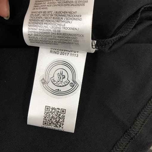 モンクレール 半袖Tシャツ コピー MONCLER すべてのスタイルにマッチする、最上級で洗練されたTシャツのご紹介