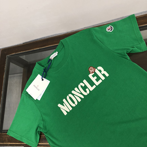 モンクレール 半袖Tシャツ コピー MONCLER すべてのスタイルにマッチする、最上級で洗練されたTシャツのご紹介