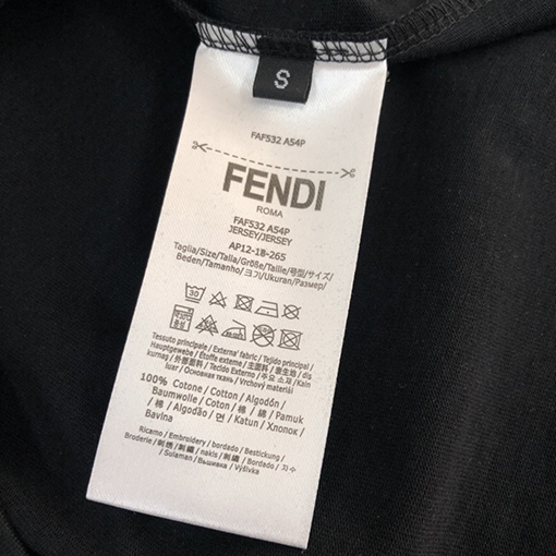 フェンディ半袖Tシャツ コピー  FENDI 全く新しいデザインによるインスピレーション 極上のファッション性を持つTシャツ