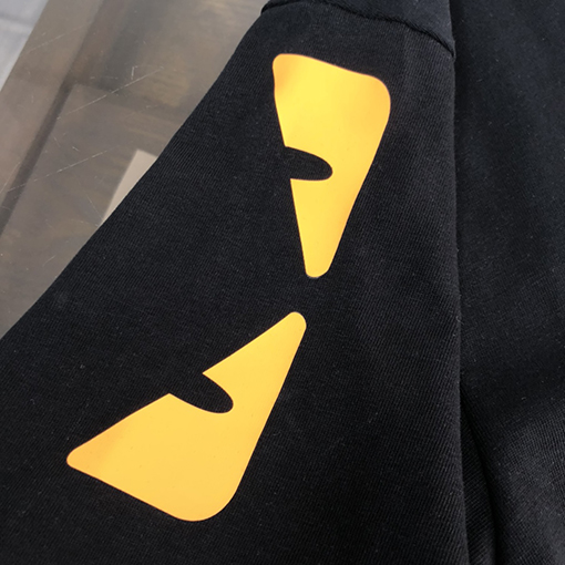 フェンディ半袖Tシャツ コピー  FENDI 全く新しいデザインによるインスピレーション 極上のファッション性を持つTシャツ