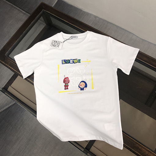 ロエベ 半袖Tシャツ コピー LOEWE 繊細なエンボスロゴデザイン!手触りの良さと通気性を兼ね備えた最先端のスタイリッシュTシャツ!