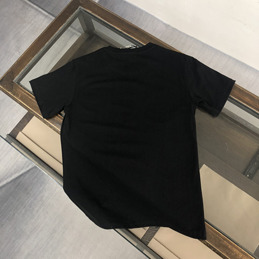 グッチ 半袖Tシャツ コピー GUCCI 高級感と個性を備えた究極の万能アイテム