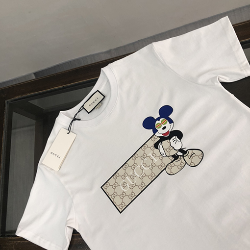 グッチ 半袖Tシャツ コピー GUCCI 高級感と個性を備えた究極の万能アイテム