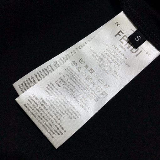 フェンディ 短袖Tシャツ スーパーコピー FENDI ロゴ付きデザイン短袖Tシャツ