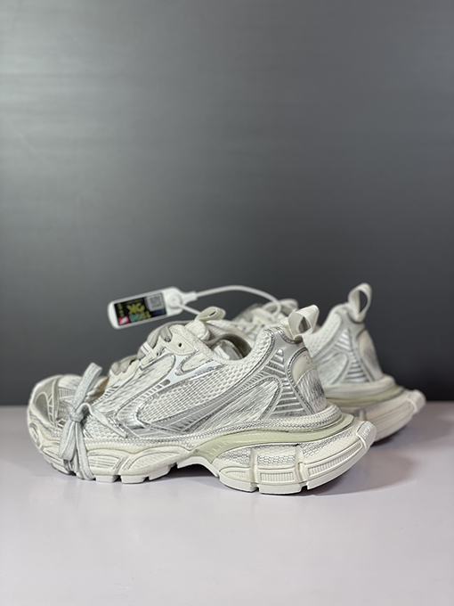 バレンシアガ  スニーカー  スーパーコピー Balenciaga Phantom Sneaker シューズ