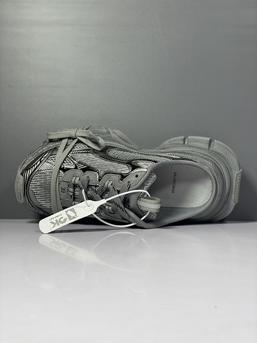 バレンシアガ  スニーカー  コピー Balenciaga Phantom Sneaker  シューズ