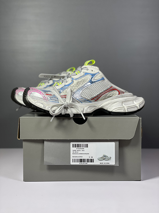 バレンシアガ  スニーカー  コピー Balenciaga Phantom Sneaker  シューズ