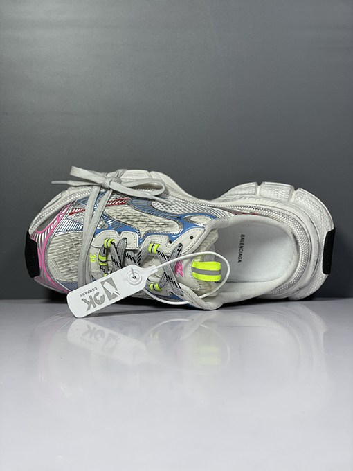 バレンシアガ  スニーカー  コピー Balenciaga Phantom Sneaker  シューズ