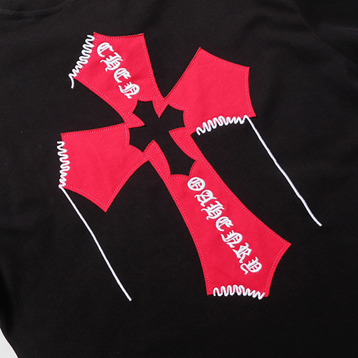 クロムハーツの レザーパッチ刺繍十字架短袖Tシャツ
