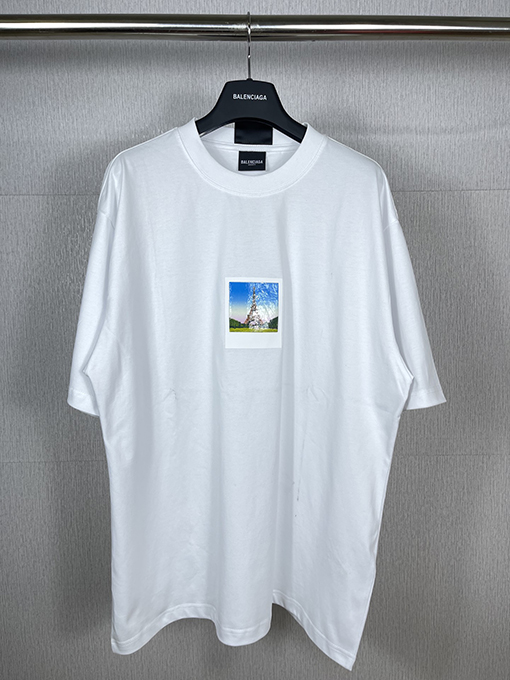 バレンシアガ 半袖Tシャツ スーパーコピー パリエッフェル塔のポラロイド写真プリント半袖Tシャツ