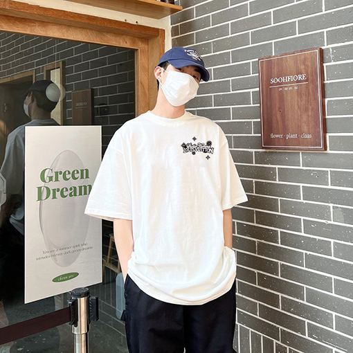 ヴィトン 短袖Tシャツ スーパーコピー   LVサンフラワーレターパッチ刺繍ショートスリーブTシャツ