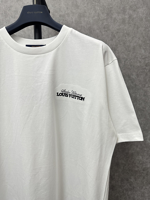 ヴィトン 短袖Tシャツ スーパーコピー   LVサンフラワーレターパッチ刺繍ショートスリーブTシャツ