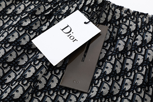 ディオール  ハーフパンツ  スーパーコピー DIOR  フルプリントロゴレターパッチ ライニング付きバックポケット ショートパンツ