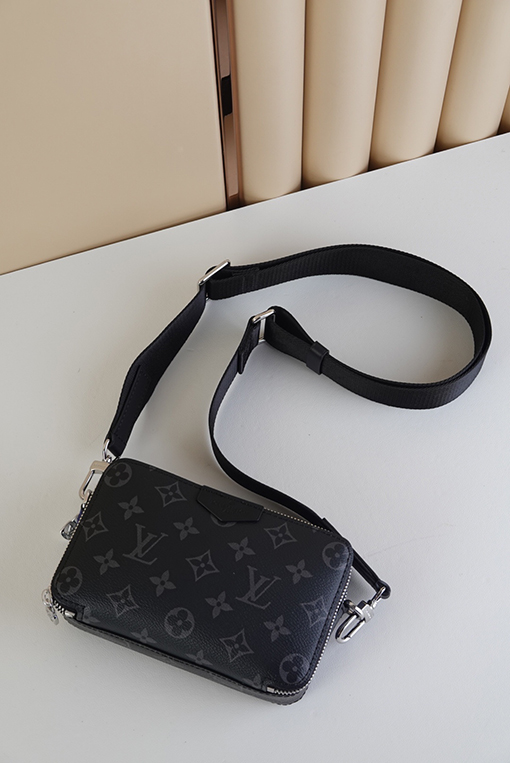 ヴィトン ショルダー バック スーパーコピー Louis Vuitton ALPHA WEARABLE M81260