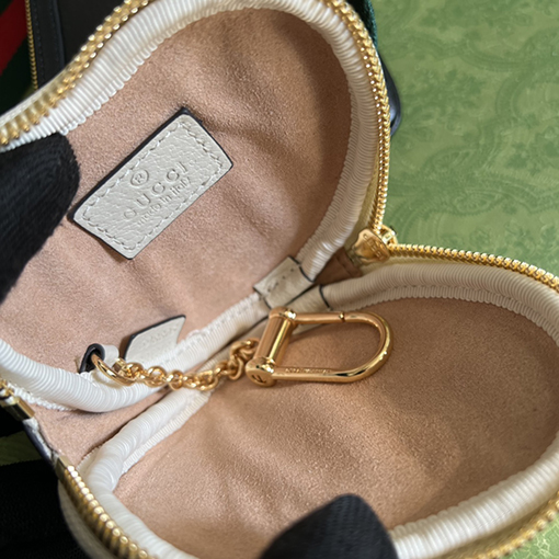 グッチ ショルダー バック スーパーコピー GUCCI ハートの小財布