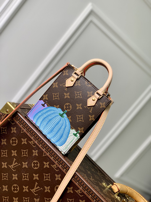 ルイヴィトン ショルダー バック スーパーコピー Louis Vuitton x YK Petit Sac Plat