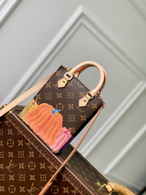 ルイヴィトン ショルダー バック スーパーコピー Louis Vuitton x YK Petit Sac Plat