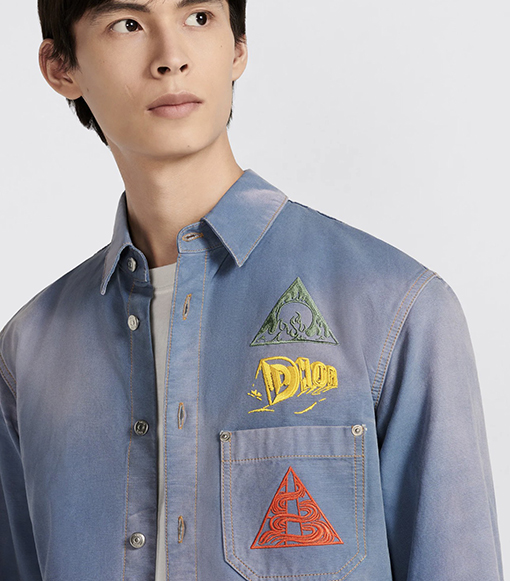 ディオール シャツ スーパーコピー DIOR 最新の淡い青色コットンデニムシャツ 星間砂漠宇宙のようなスタイリッシュなデザイン