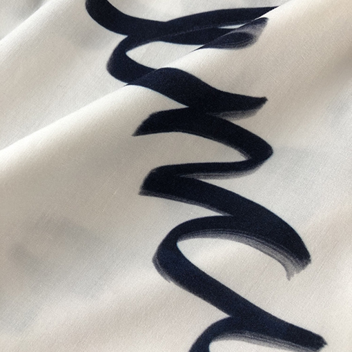 バレンシアガ シャツ BALENCIAGA 新しいスクリブルシルクプリントロングスリーブシャツ