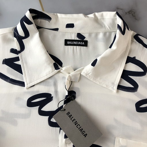バレンシアガ シャツ BALENCIAGA 新しいスクリブルシルクプリントロングスリーブシャツ