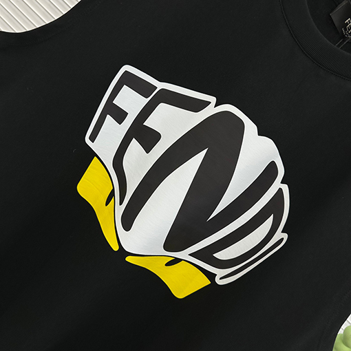 フェンディ タンクトップ  FENDI  スーパーコピー  2色