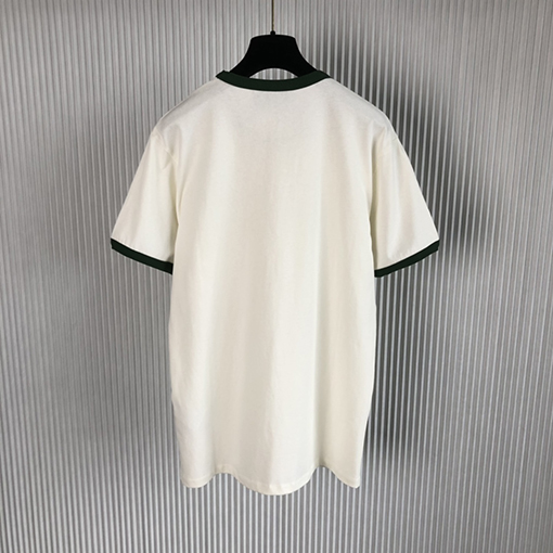 グッチ 半袖Tシャツ 刺繍入りのグリーンカラーラウンドネック半袖Tシャツ