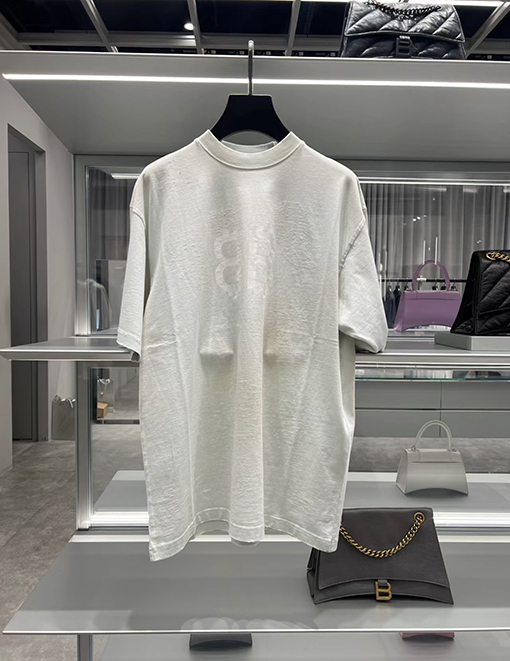 バレンシアガ 半袖Tシャツ BALENCIAGAクリプトアートが施されたワイドシルエット半袖Tシャツ