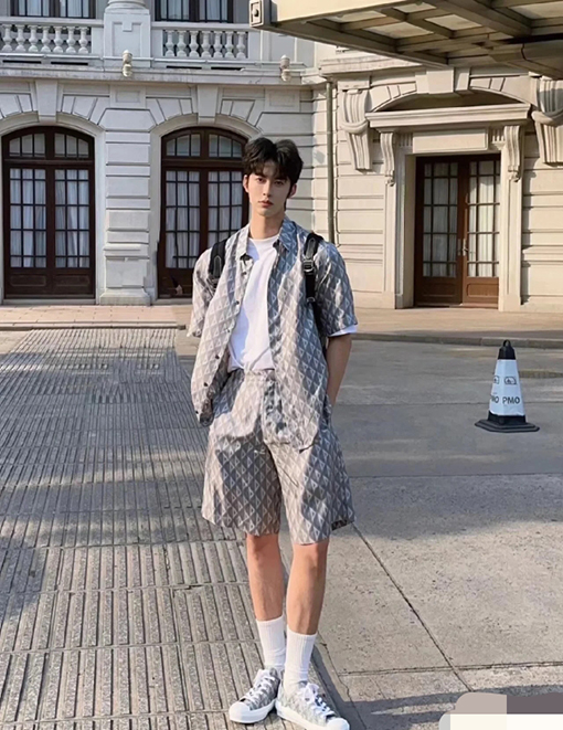 ディオール ハーフパンツ Diamond 柄ショートパンツ - カジュアルでミドルウエストのスタイル