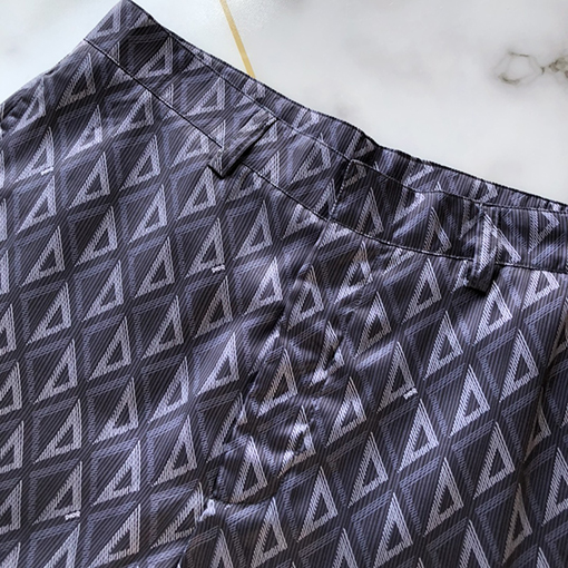 ディオール ハーフパンツ Diamond 柄ショートパンツ - カジュアルでミドルウエストのスタイル