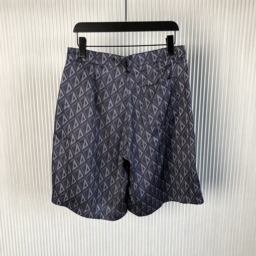 ディオール ハーフパンツ Diamond 柄ショートパンツ - カジュアルでミドルウエストのスタイル
