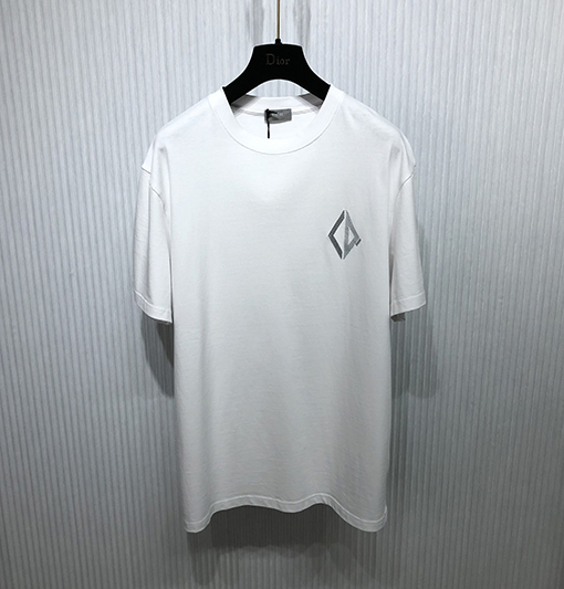 ディオール 半袖Tシャツ DIOR エレメントがファッションに融合したTシャツ