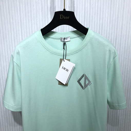 ディオール 半袖Tシャツ DIOR エレメントがファッションに融合したTシャツ