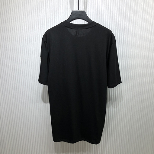 モンクレール 半袖Tシャツ スーパーコピー ラウンドネックロゴ印刷の半袖Tシャツ