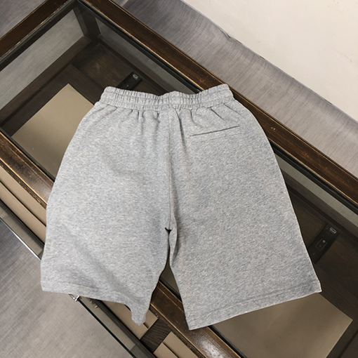 モンクレール  スウェット ハーフパンツ 速乾性と通気性に優れたカジュアルショートパンツ