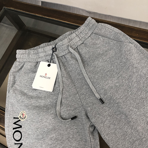 モンクレール スウェット パンツ MONCLER コピー 大人気でマストアイテム