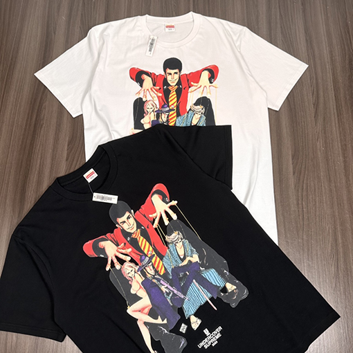 シュプリーム 半袖Tシャツ SUPREME X UNDERCOVER Lupin Tee ルパン三世漫画人物プリントのショートスリーブTシャツ