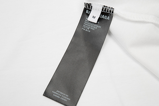 バレンシアガ   ロゴ 刺しゅう加工 ウェザリング ショートスリーブTシャツ