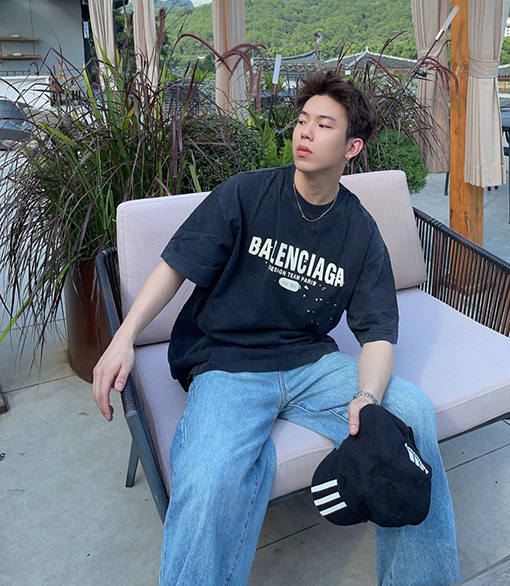 バレンシアガ 半袖Tシャツ 1917墨飛ばし プリントショートスリーブTシャツ