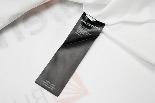 バレンシアガ 半袖Tシャツ フルロゴレターショートスリーブTシャツ