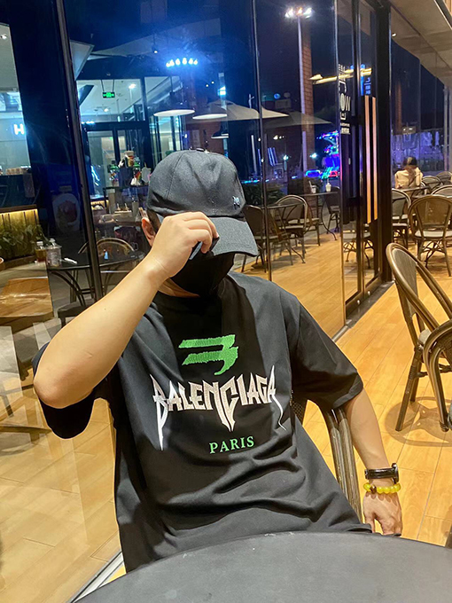 バレンシアガ 半袖Tシャツ スーパーコピー BALENCIAGA ロゴTシャツ