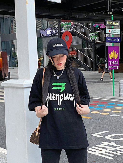 バレンシアガ 半袖Tシャツ スーパーコピー BALENCIAGA ロゴTシャツ