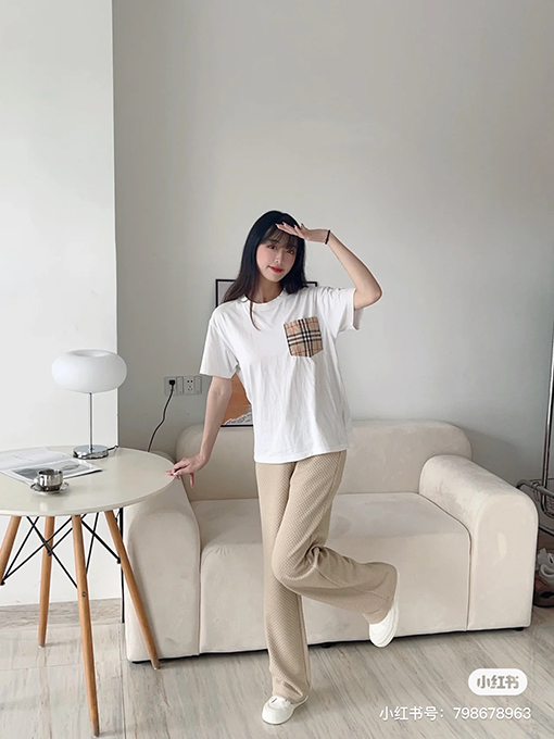 バーバリー半袖Tシャス ーパーコピー BURBERRY チェック柄ポケットTシャツ