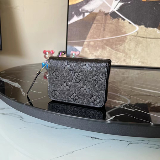 ヴィトン小銭入れ Louis Vuittonスーパーコピー ジッピー コイン パース    M60574